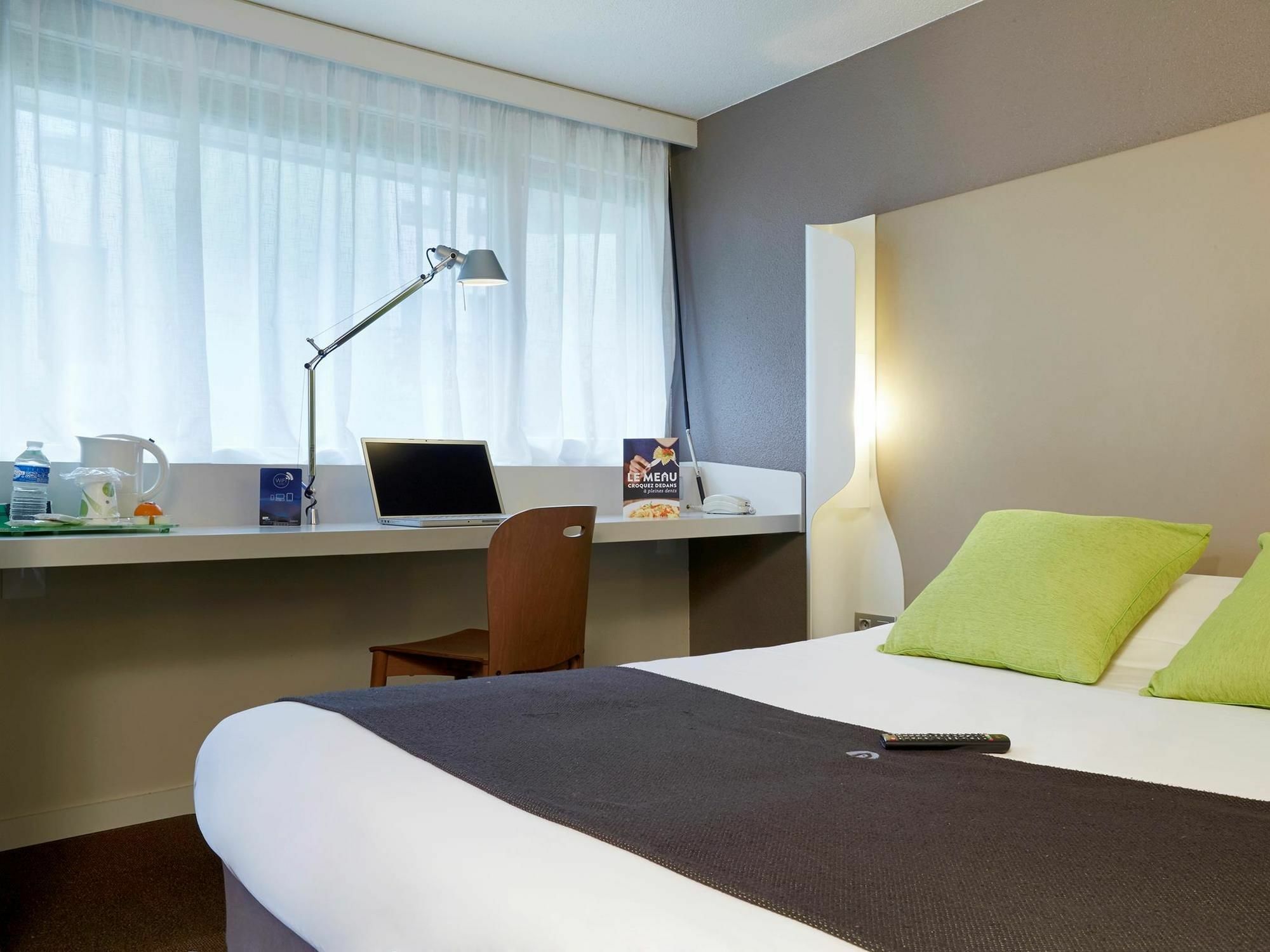 B&B Hotel Roissy - Saint Witz Ex-Campanile Roissy - Saint Witz Zewnętrze zdjęcie